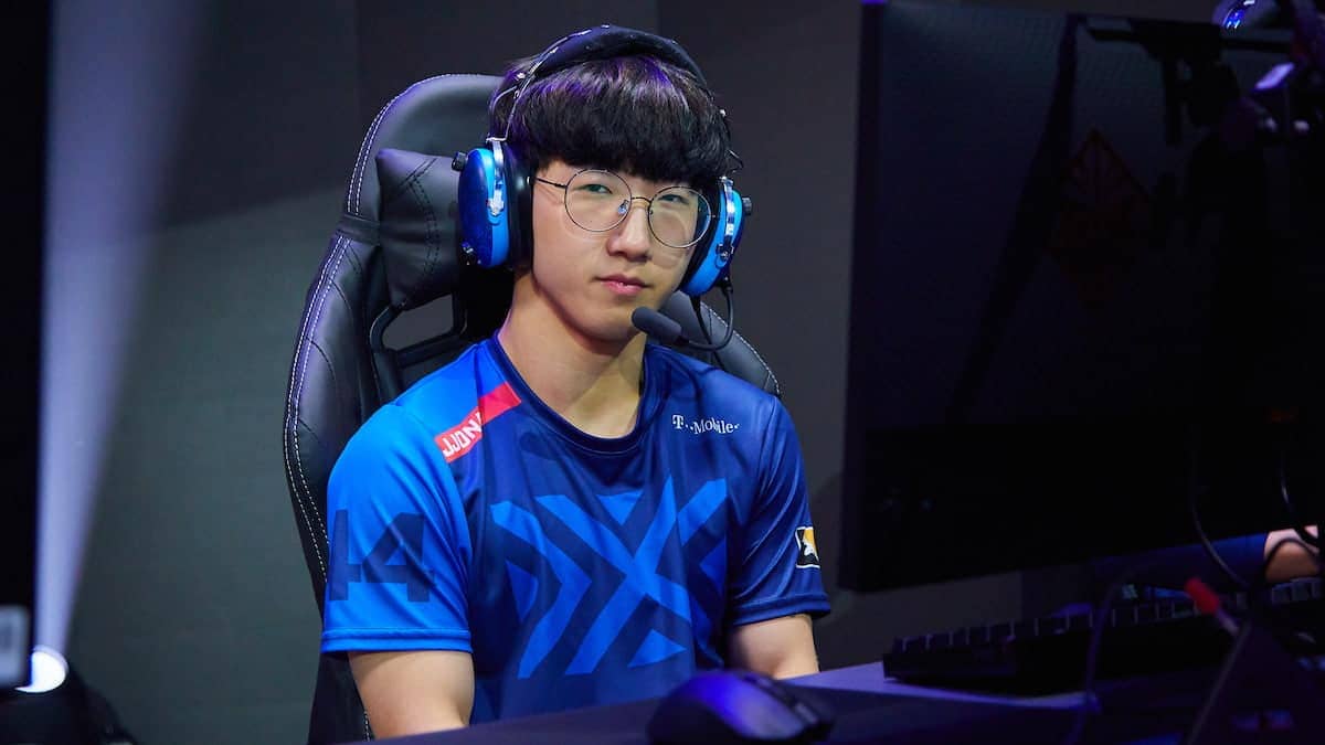 #8 Sung-hyeon “JJoNak” Bang